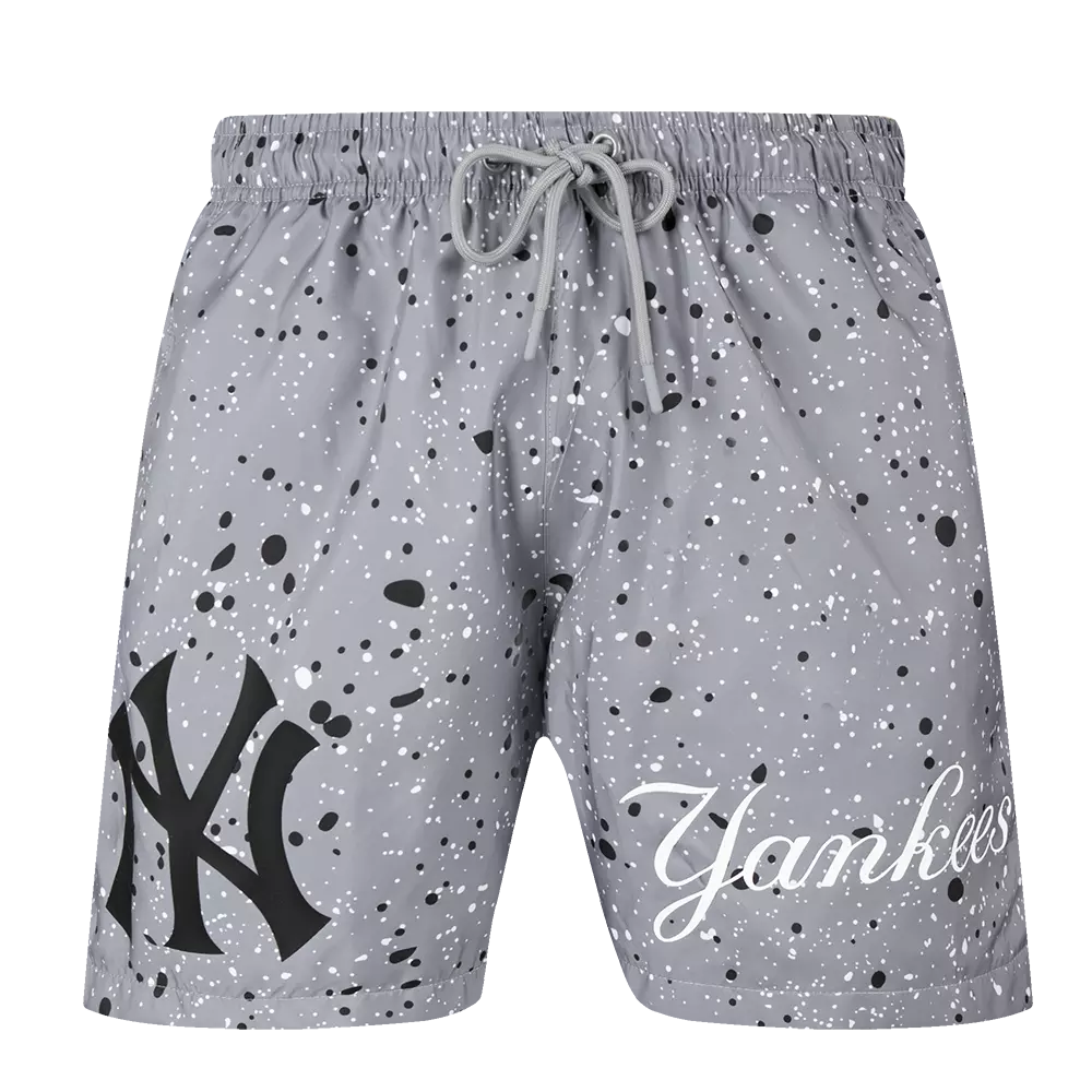 New York Yankees White Cement Shorts | Hibbett